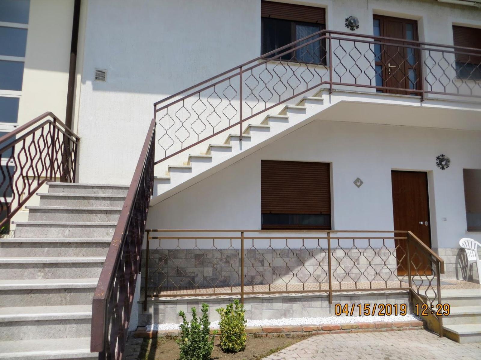 Bed and Breakfast 5 Palme Terzo d' Aquileia Экстерьер фото